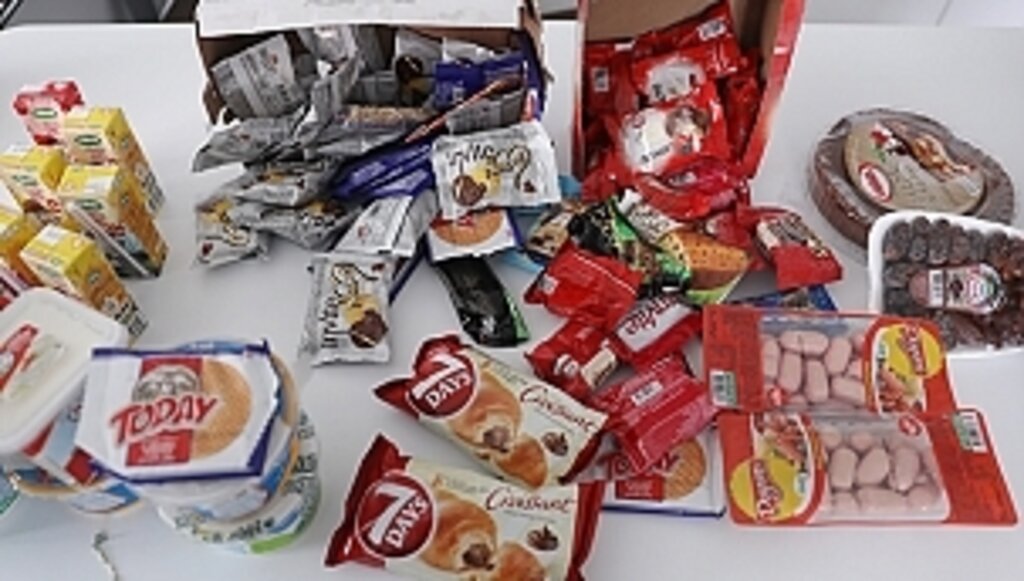 Raf Ömrü Geçen Gıda Ürünlerine El Koydu