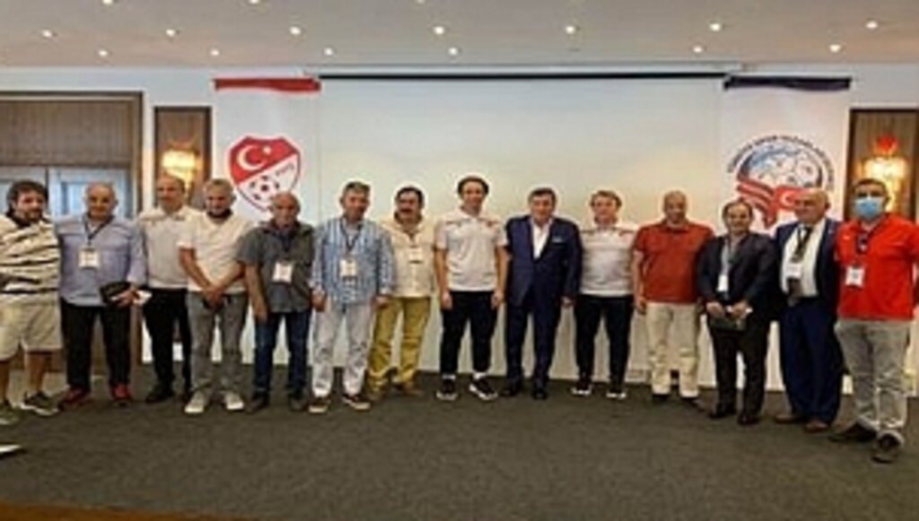 Yeni Futbol Kuralları Spor Yazarlarına Anlatıldı