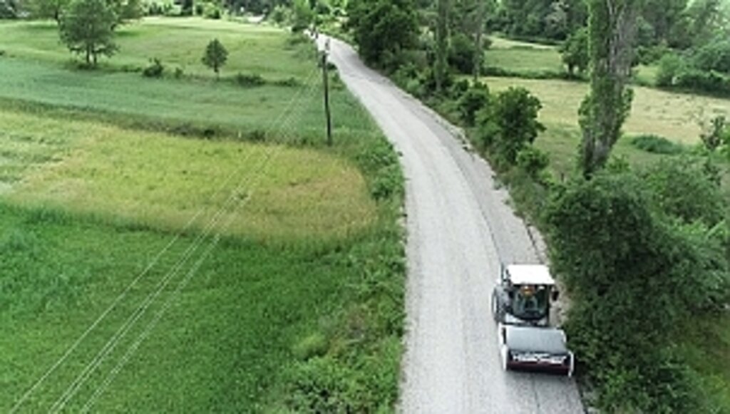 Yolları Yapıldı, Yüzler Güldü