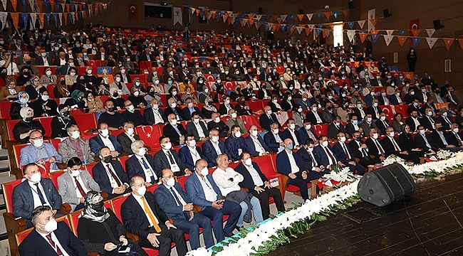 AK Parti Teşkilatı, İl Danışma Meclisi Toplantısı'nda Buluştu