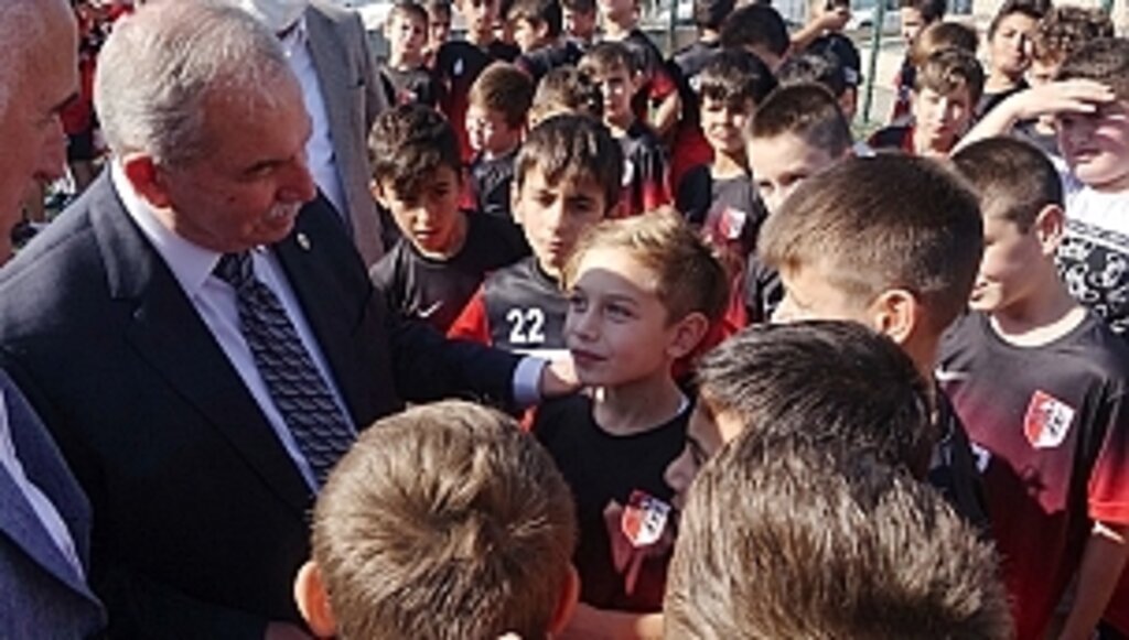 Başkan Demirtaş'ın Amatör Spor Kulüplerine Ziyaretleri Devam Ediyor