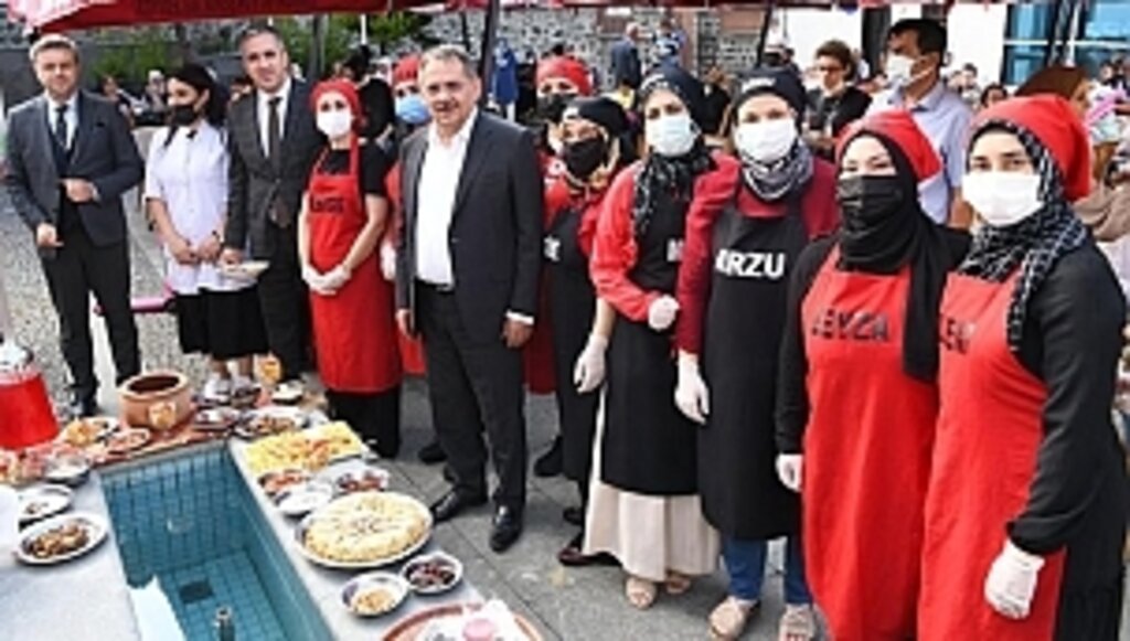 Büyükşehir Kadınların Hayatına Yön Veriyor