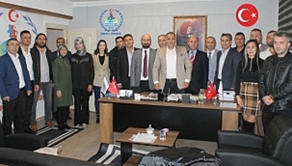 Dünyanın Donanımlı Gençlere İhtiyacı Var