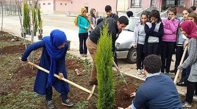 'Her Fidan Bir Nefes' Etkinliği İle Fidanlar Toprakla Buluştu 