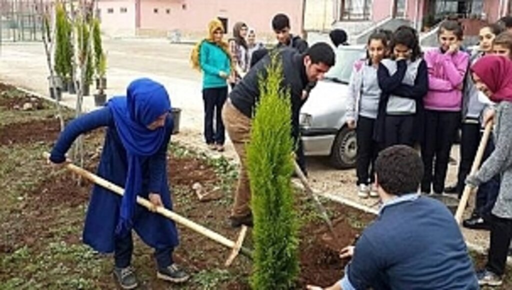 'Her Fidan Bir Nefes' Etkinliği İle Fidanlar Toprakla Buluştu 
