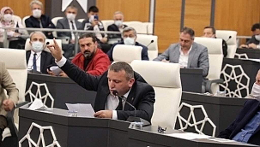 İlkadım Meclisi, ABD'nin Ülkü Ocaklarına Yönelik Senatoya Verdiği Bildirgeyi Kınadı!