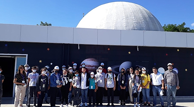 OMÜ Astronomi Merkezine Gökyüzü Meraklısı Öğrencilerden Yoğun Talep