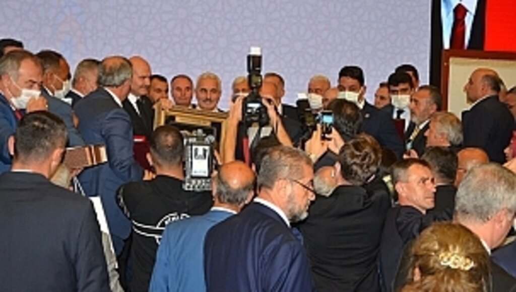 Samsunlu Muhtarlar Bakan Soylu İle Buluştu