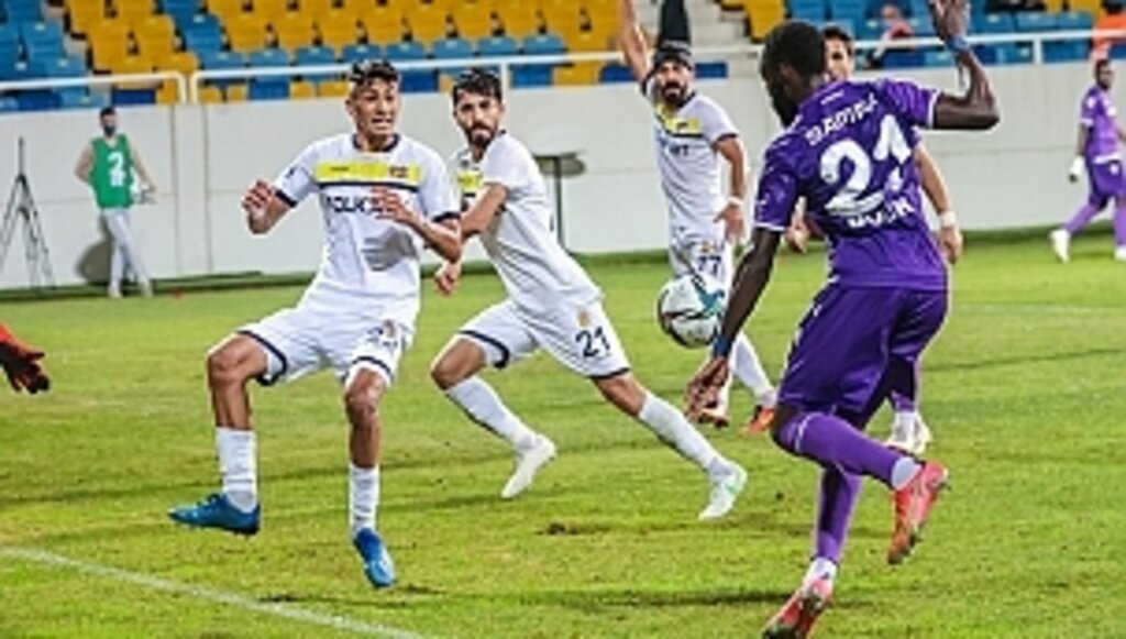 Samsunspor Ege'de Kayıp 3-2