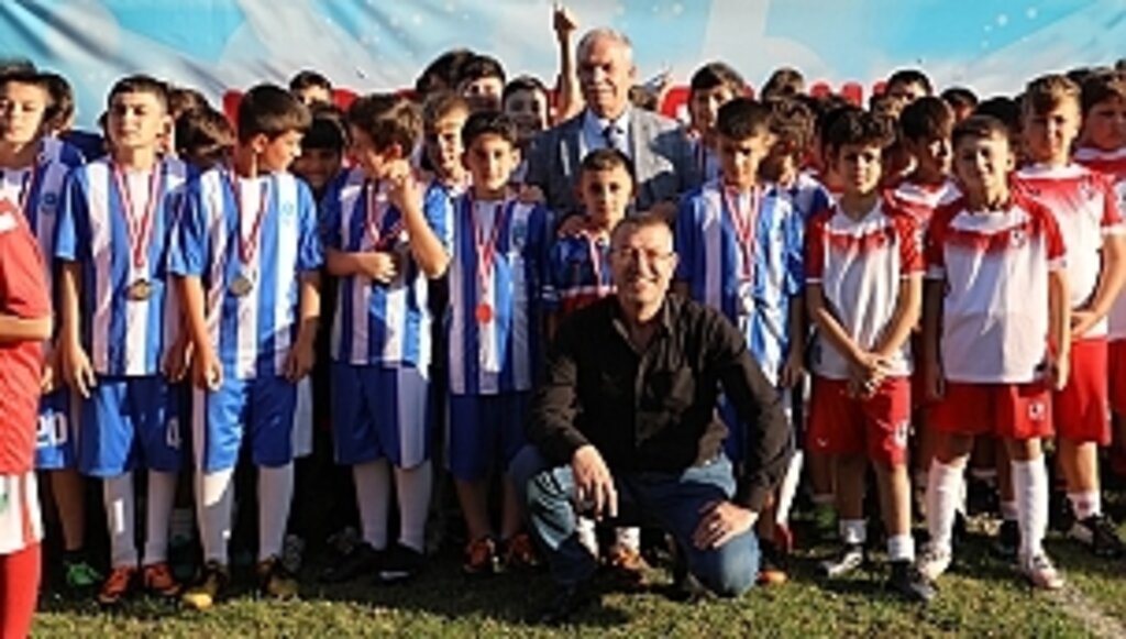 Spor Kulüplerinin Başarısı İçin Sahada Olacağız