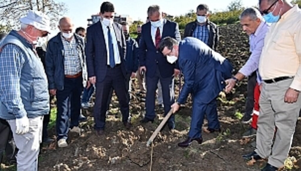 İlk Fidan Başkandan…