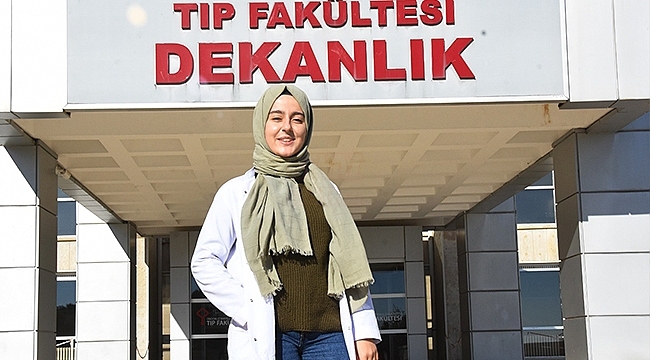 Tıp Fakültesi Öğrencisi Kaynak'ın TÜBİTAK Başarısı