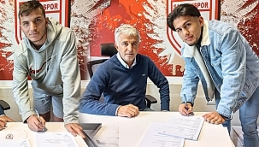 Yunus Emre ve Polat'la 5 Yıllık Sözleşme