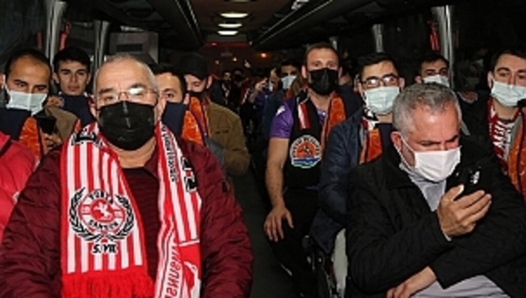 Atakum Belediyesi'nden Taraftara Ulaşım Desteği