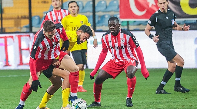 İstanbul'dan Eli Boş Döndü 2-1