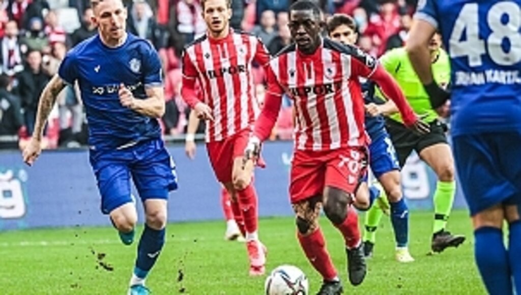 Samsunspor Yine Kayıpta 2-2