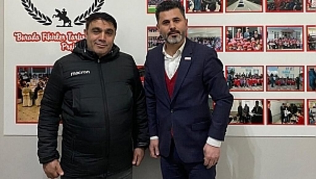 Biz Büyük Bir Aileyiz