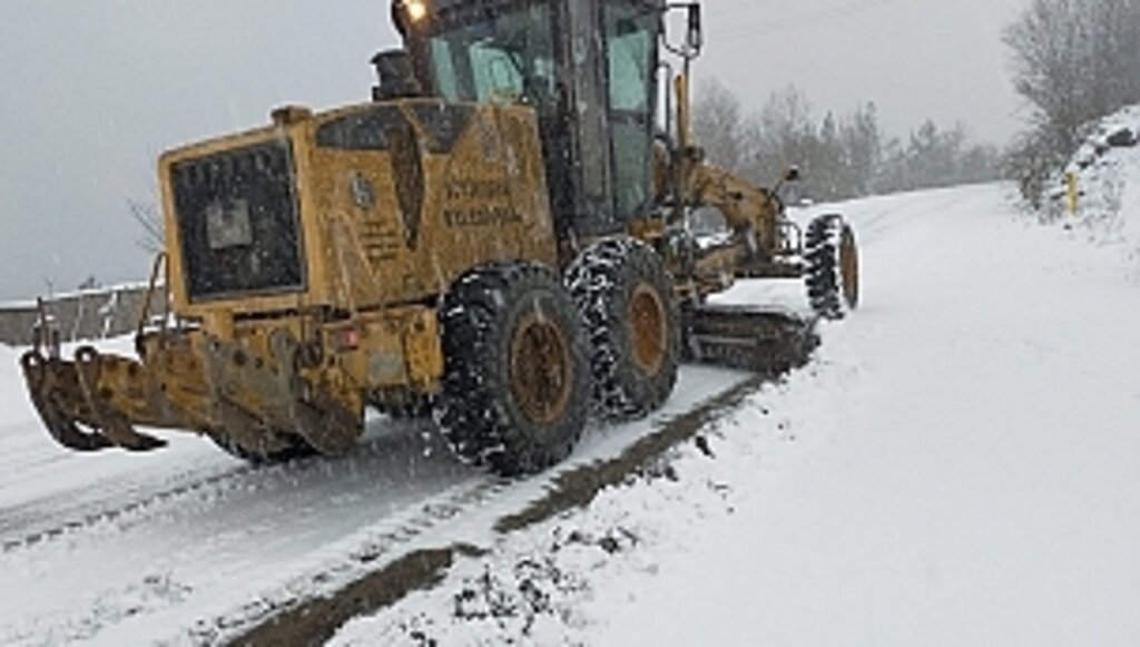 Büyükşehir'in Karla Mücadelesi Başladı!...