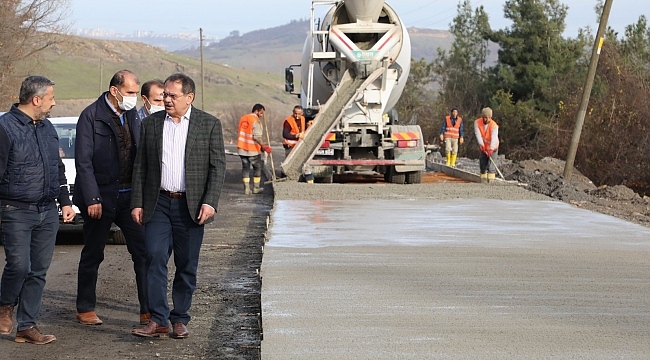 Büyükşehir yaptığı yollarla rekor yeniledi