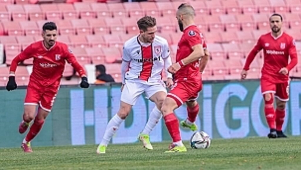 Samsunspor 3 puanla Başladı 0-2