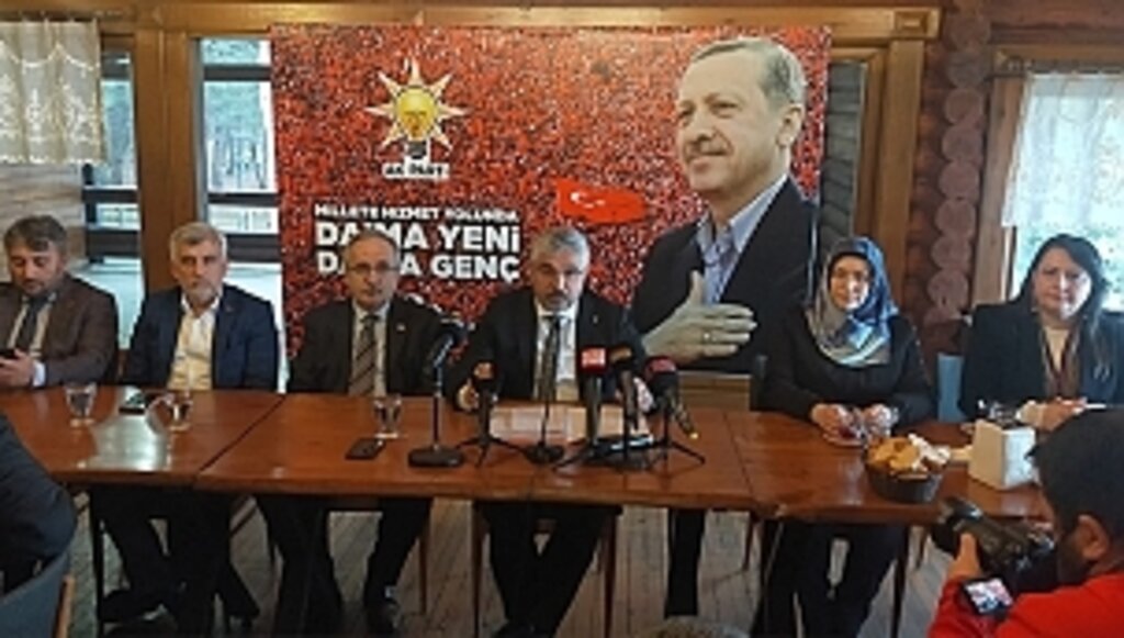 Ak Parti İl Başkanı Aksu, Gazetecilerle Kahvaltıda Buluştu