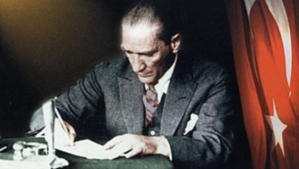 Atakum Belediyesi'nden Atatürk Konferansları