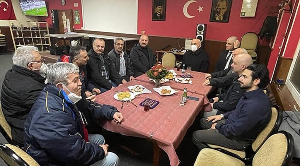 Bremen'de Türk Vatandaşlarıyla Buluştu