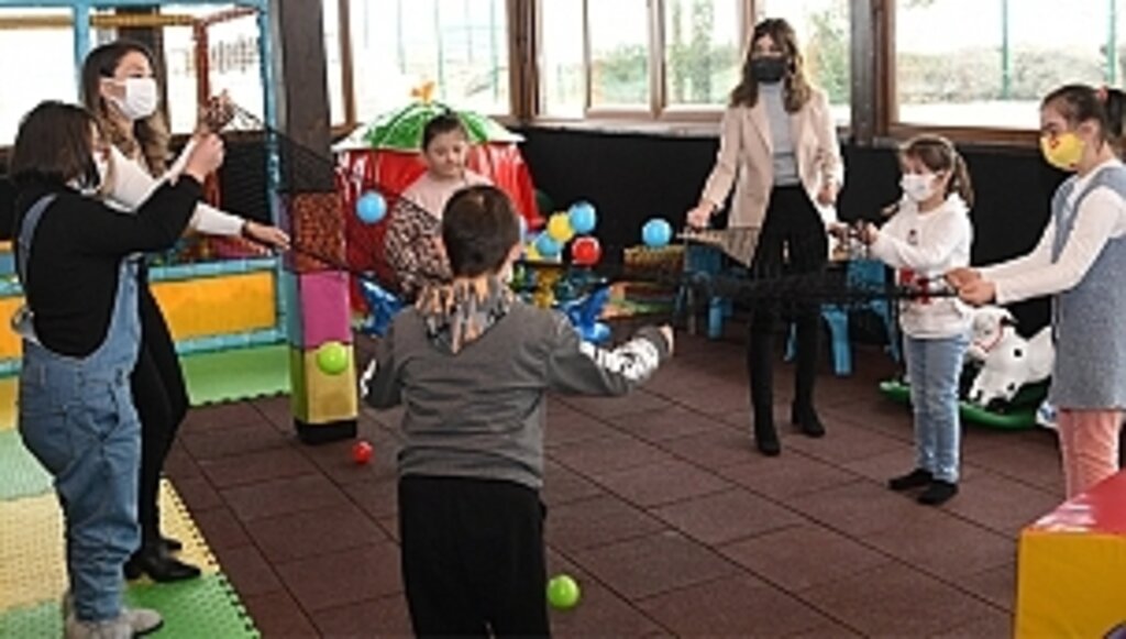 Büyükşehir Onları Kucakladı