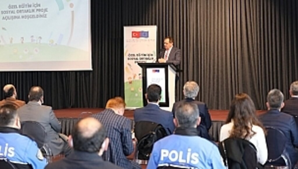 Down Sendromlu Çocuklara Evde Eğitim 