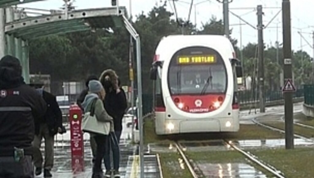 Günde 300 Sefer Yapıyor!...