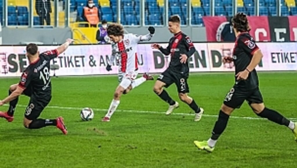 Melih Samsunspor'u İpten Aldı 2-2