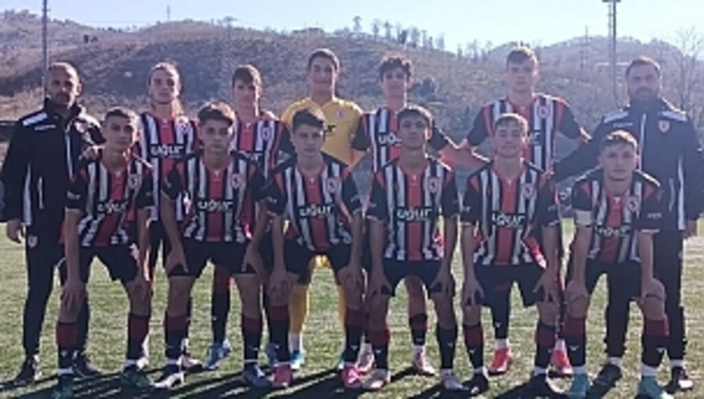 Ne Varsa Gençlerde Var! 1-3