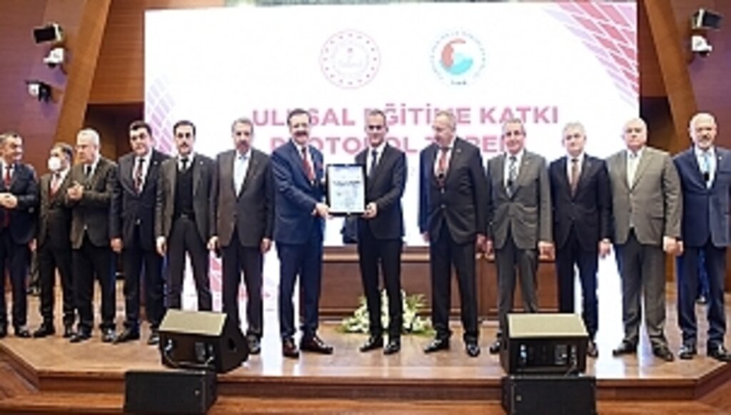 TOBB'dan Samsun'a Beş Okul