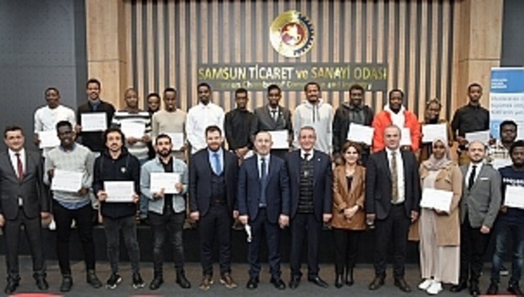 Yabancı Uyruklu Öğrencilere "Dış Ticaret Eğitimi" Sertifikası