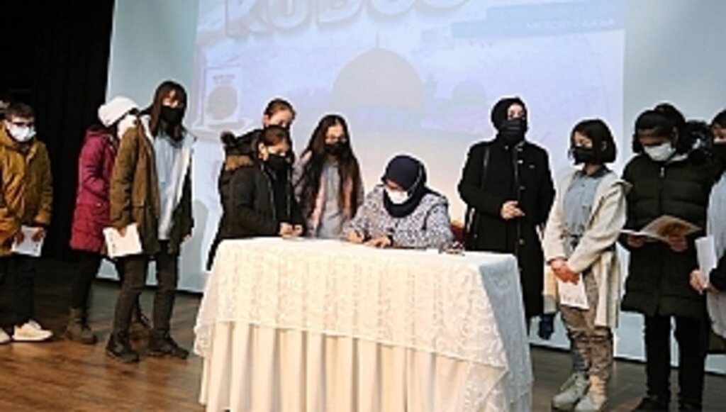 Canik'teki Öğrencileri Bilgi Yarışması Heyecanı Sardı