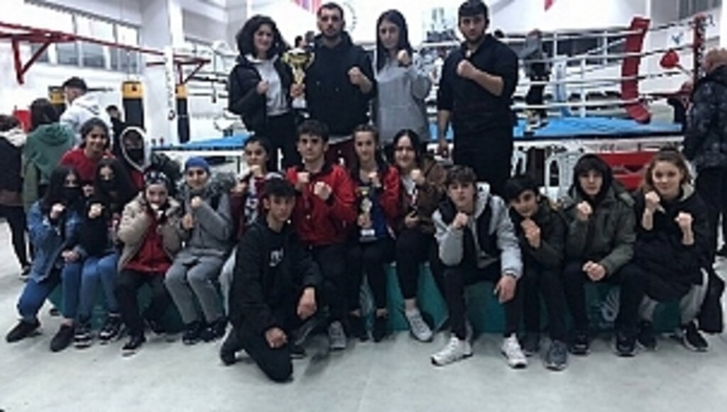 İlkadım 13 Altın,9 Gümüş, 4 Bronz Madalya İle Seçmelere Damgasını Vurdu