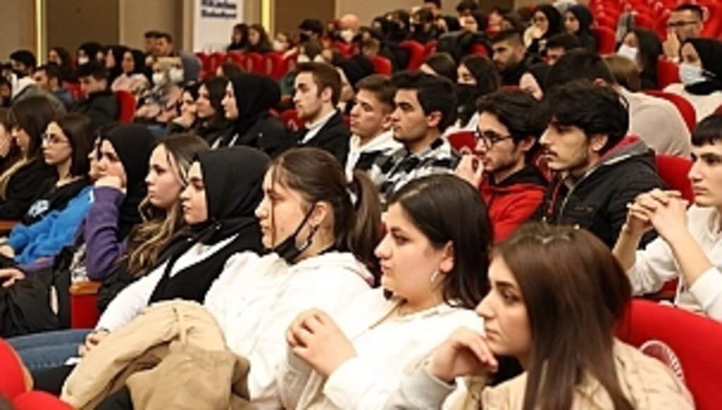 İLKEM'li Öğrencilere Sınav Kaygısı Semineri Verildi