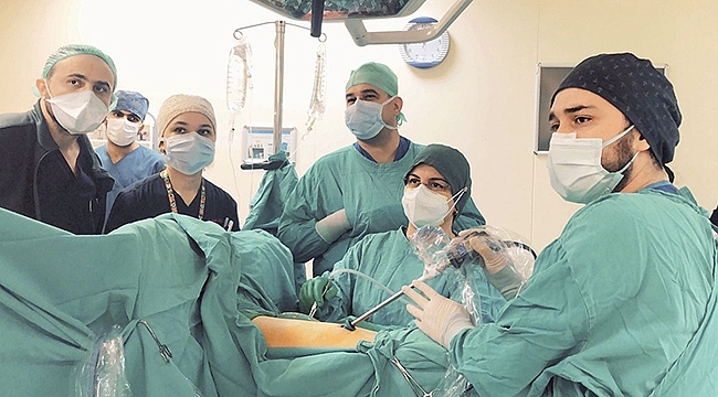 OMÜ Tıp Başarılı Kapalı Ameliyatlarla Dikkat Çekiyor