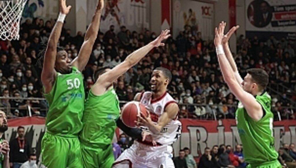 Samsunspor; 62 - Manisa Büyükşehir Belediyespor: 76