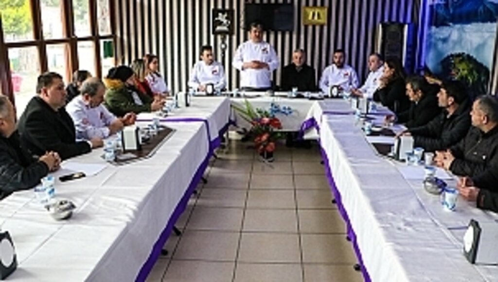 Aşçılar Toplantıda Biraraya Geldi
