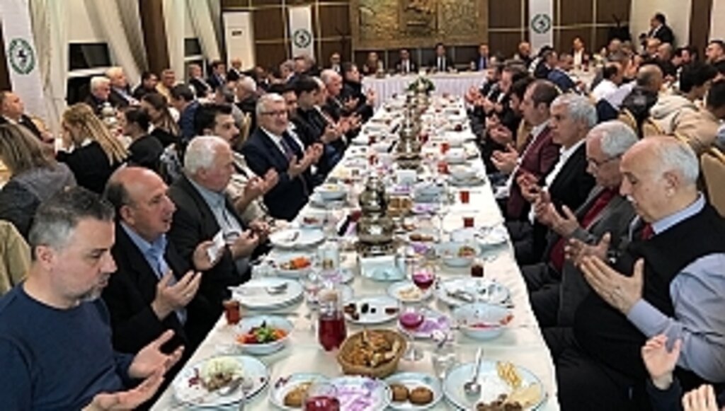 Balkan Türkleri İftar Sofrasında Buluştu