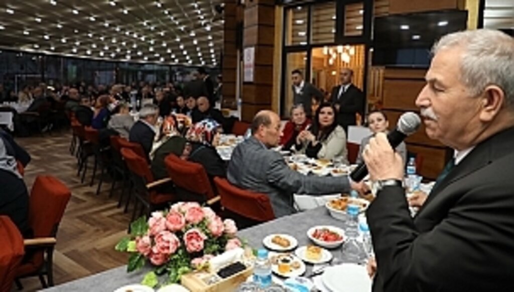 Demirtaş İlkadımlı Muhtarları İftar Sofrasında Ağırladı