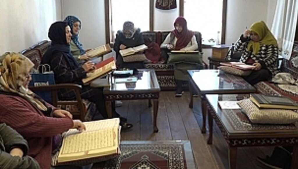 Hem Öğreniyor Hem Sosyalleşiyorlar