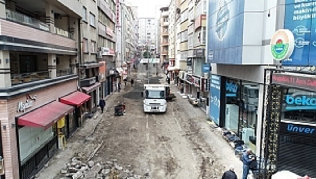 İlkadım Belediyesi "Prestij Cadde Projesi" Kapsamında Müftü Sokağı Yeniliyor