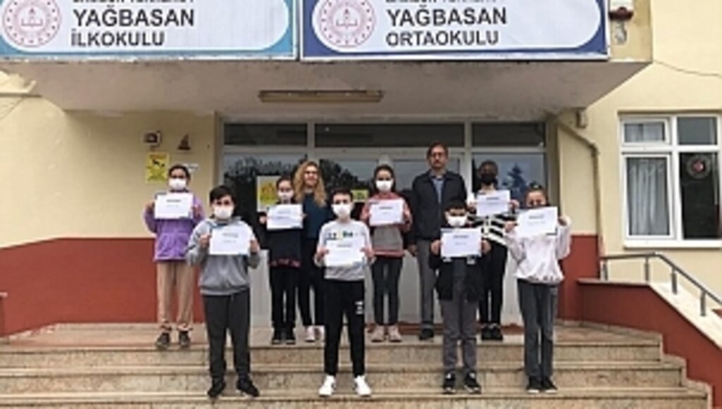 Yağbasan Ortaokulunda İngilizce ve Teknoloji Bir Arada