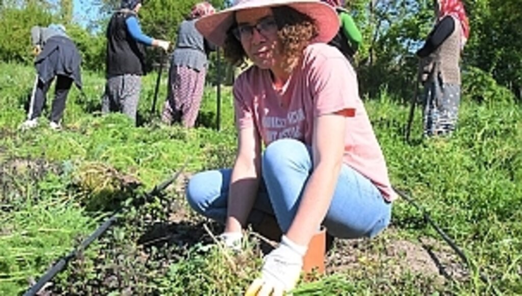 İşte Örnek Kadın Çiftçi