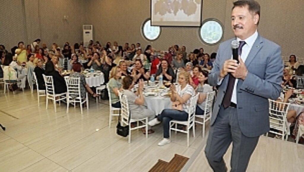 Atakum'un Güçlü Kadınlarından Dayanışma Buluşması 