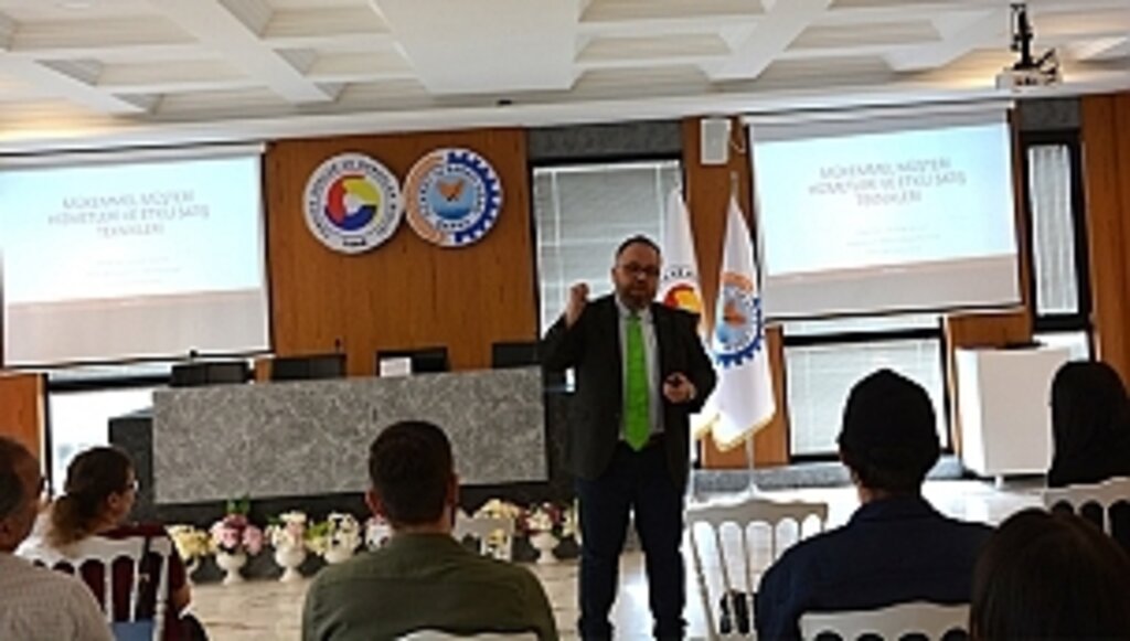 Bafra TSO Üyelerine "Pazarlama Yönetimi" Semineri