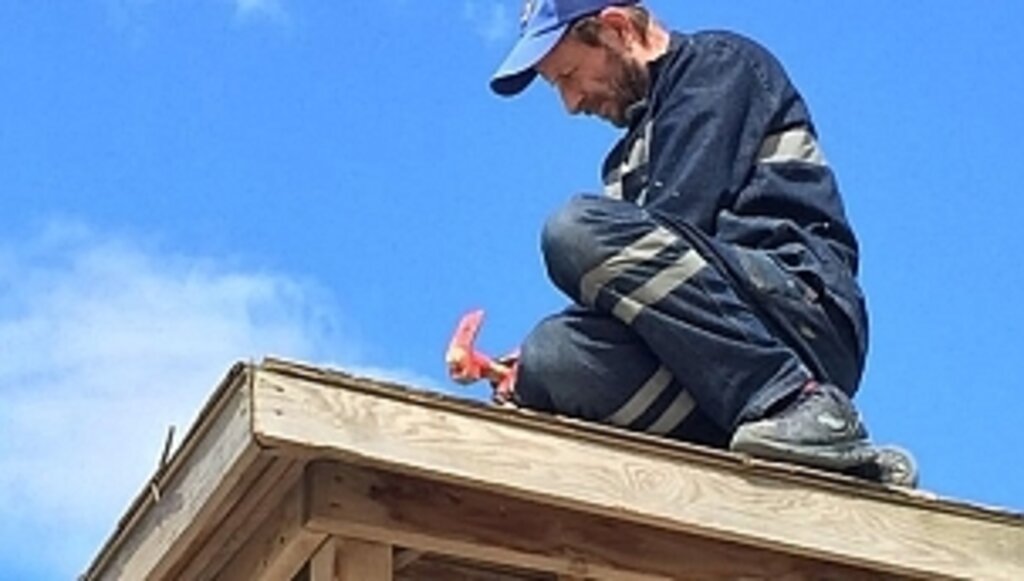 Büyükşehir'den Cankurtaran Kulelerinde Yaz Bakımı