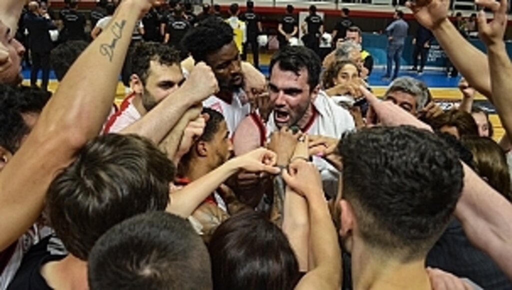 Samsunspor Basket Finalde!...